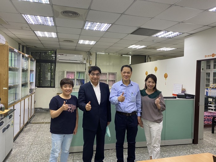 109年台北海洋科技大學溫馨母親節圖片
