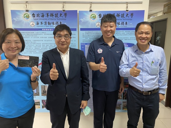 109年台北海洋科技大學溫馨母親節圖片
